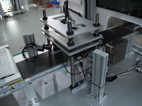 電池蓋視覺檢測設備,視覺檢測設備,外觀視覺檢測設備